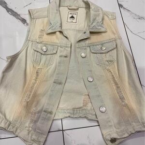 Denim Jean light wash vest - size L/Large